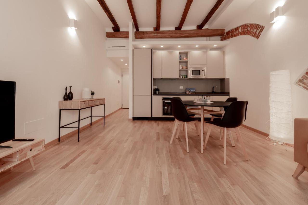 Realkasa La Finestrella Sui Portici Bolonha Exterior foto